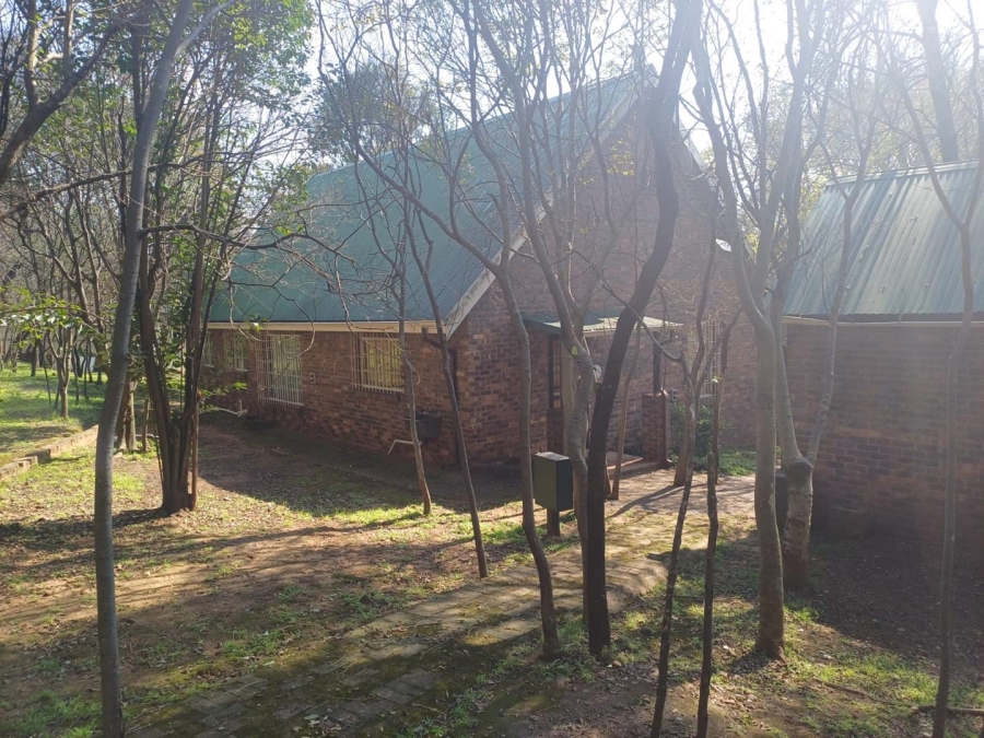 9 Bedroom Property for Sale in Willow Grange Free State